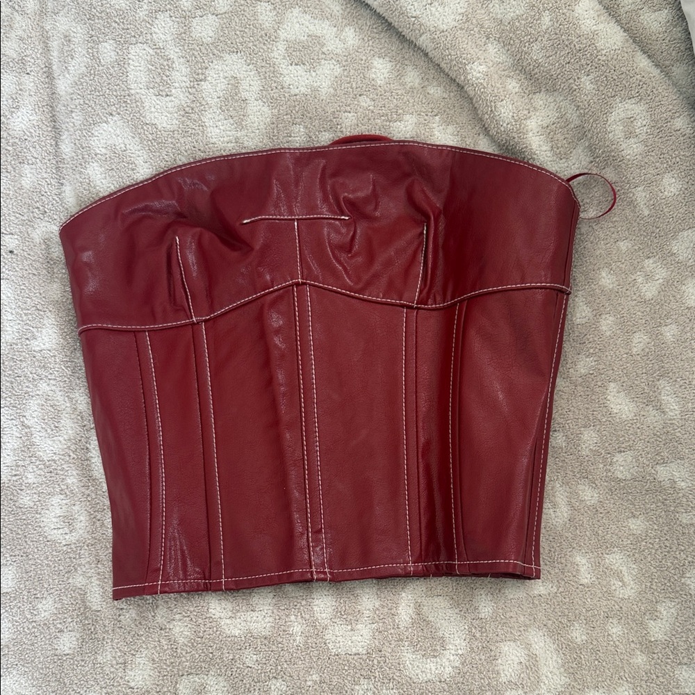 Edikted Bold Red Top